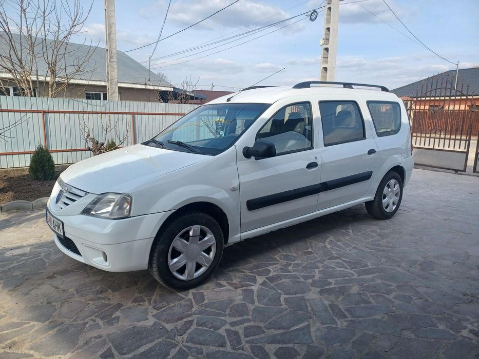 Dacia Logan MCV cu aer condiționat