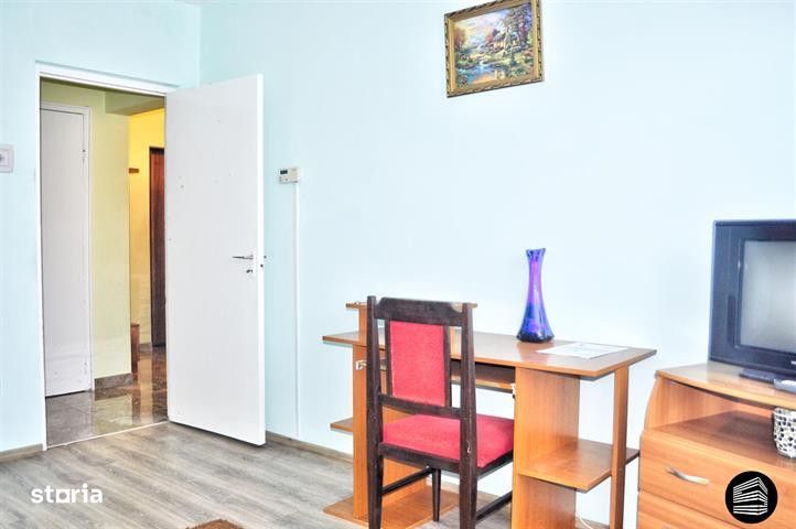 Apartament cu 2 camere decomandate, pe Bulevardul Mihai Viteazu