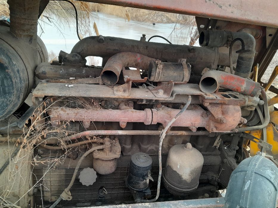 Matór sotiladi 6 silindirli belarus 1221 ni matóri  narxini kelishamiz