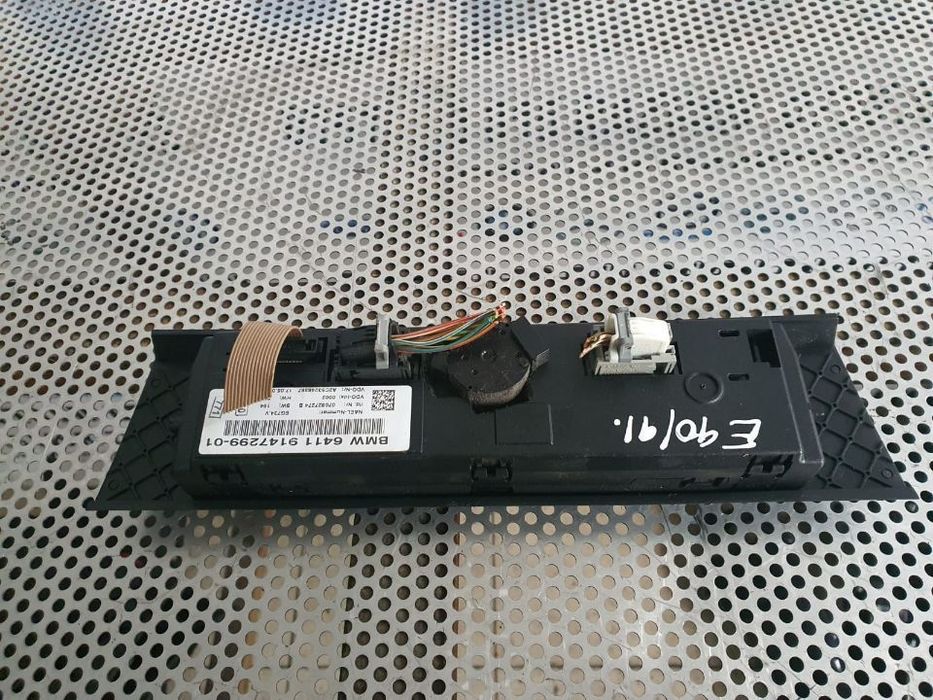 Modul Comenzi Climatronic BMW Seria 3 E90 E91 Livram Oriunde