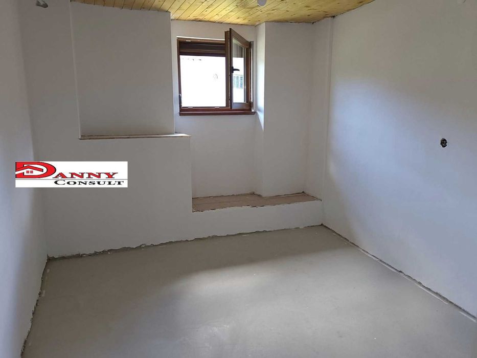 Продава се Къща в с. Хотница, Област Велико Търново - 110 кв.м за 473 €/кв.м - Снимка #5