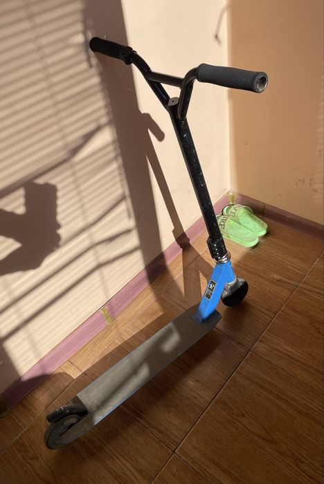 Самокат б/у по низкой цене!