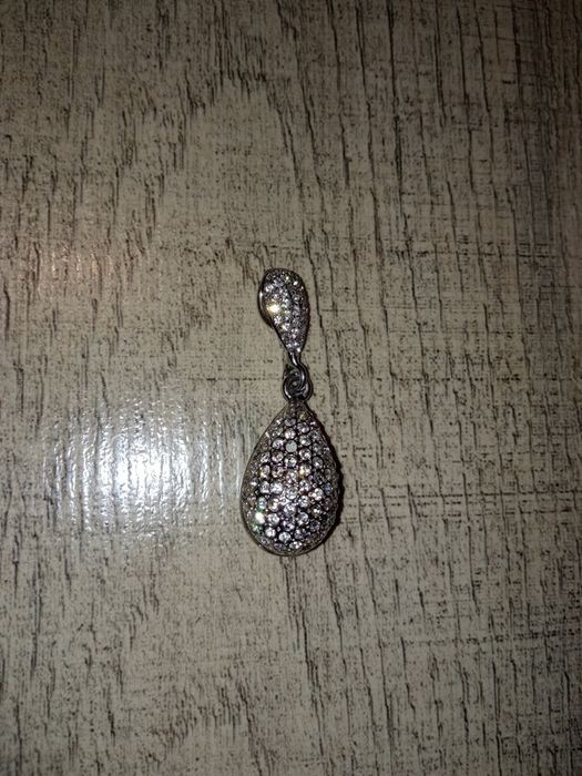 Кулон очень красивый бижутерия