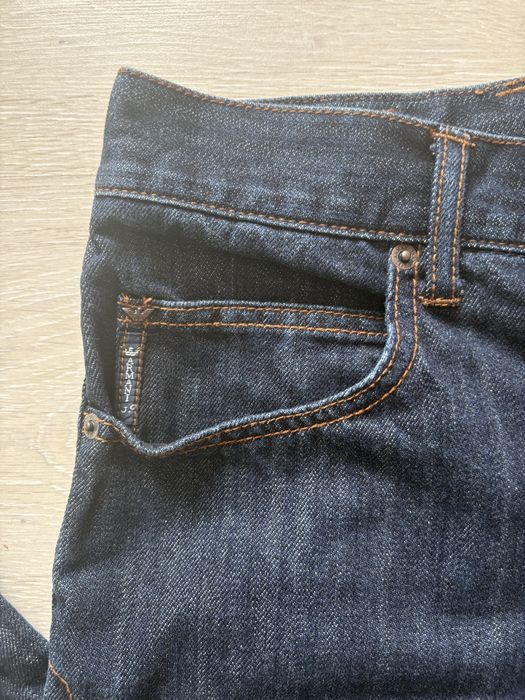 Armani Jeans- нови