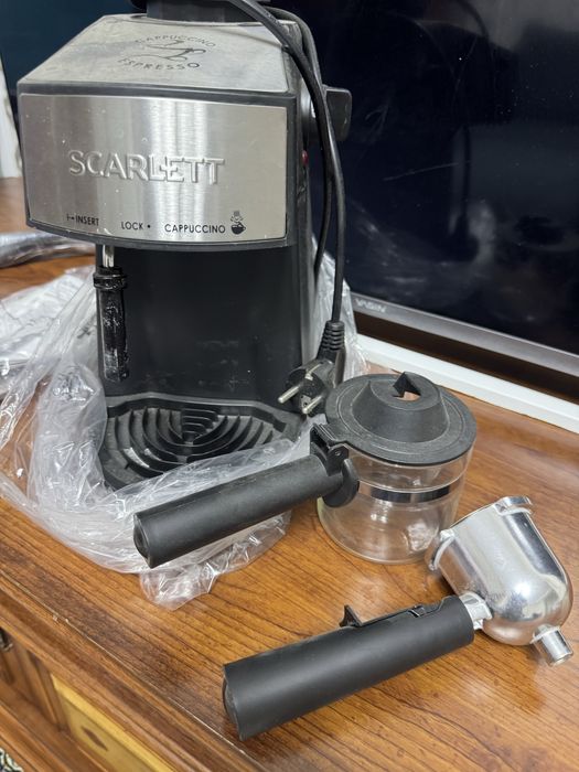 кофеварка Скарлетт в отличном состояний