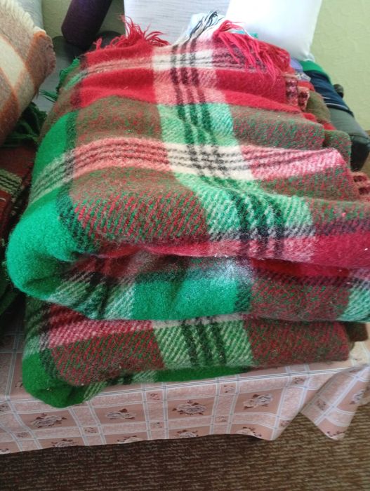 Родопски одеала и китеници