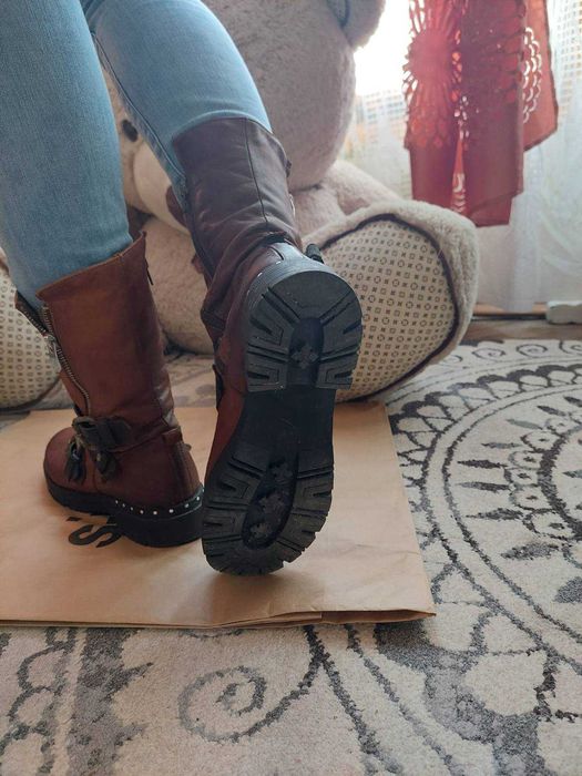 Дамски зимни ботуши от естествена кожа