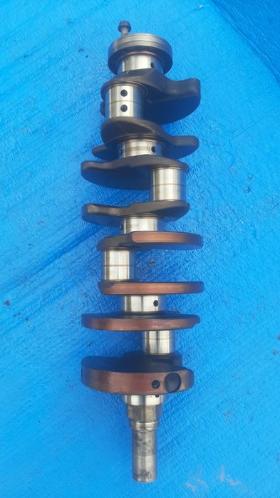 Каленвал 2UZ-FE TOYOTA