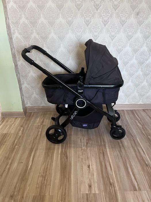Коляска Chicco Италия