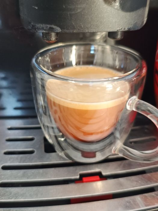 Кафе автомат Saeco Xelsis HD8946 Черна