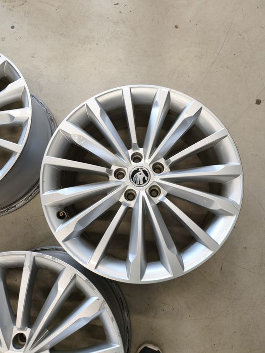 19 Джанти Skoda OEM 5х112 Phoenix , Trinity Superb Kodiaq Karoq Octavia