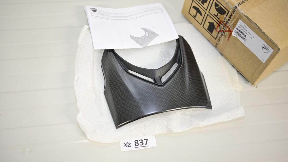 Carena faruri de carbon Ducati Performance Diavel 1200 2015 2018