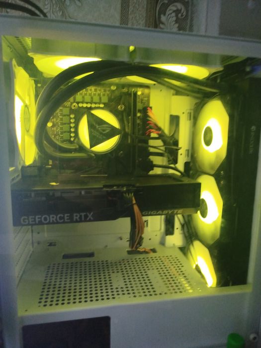 Продам Игровой ПК.  RTX 4070