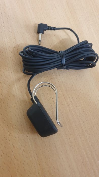 Microfon carkit auto navigatie cu prindere pe stalp sau parasolar