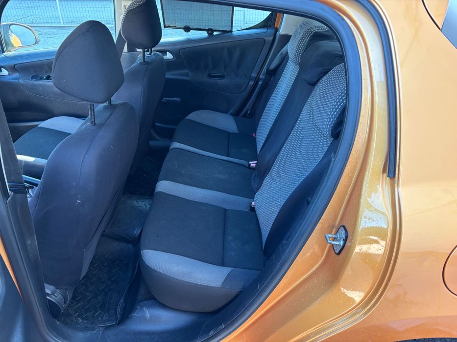 Peugeot 207  an 2008