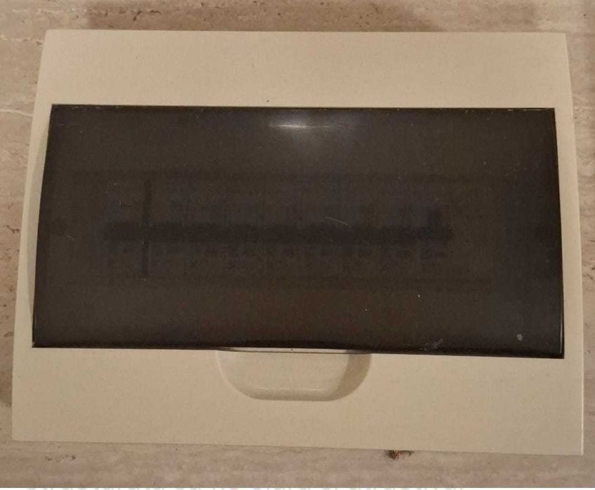 Tablou Electric Moeller Complet Echipat - 8 Siguranțe 25A