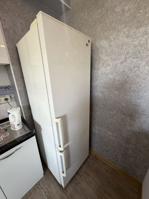 Продам холодильник LG б/у