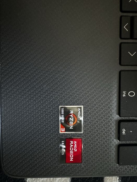 Ноутбук hp в отличном состоянии