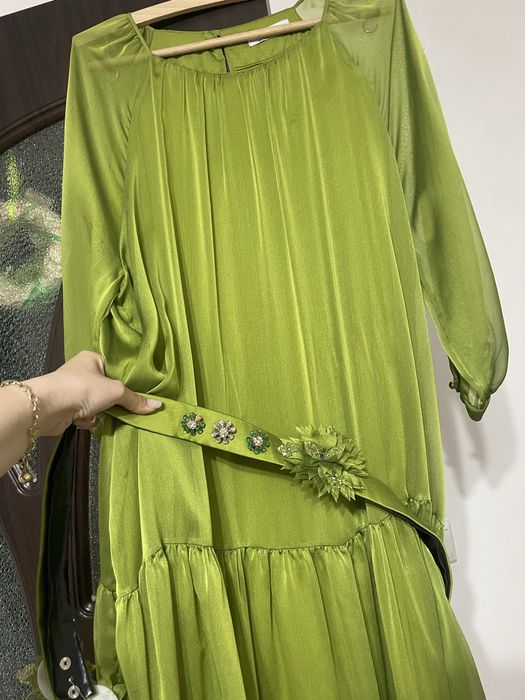 Rochie de nunta , purtata o singura data