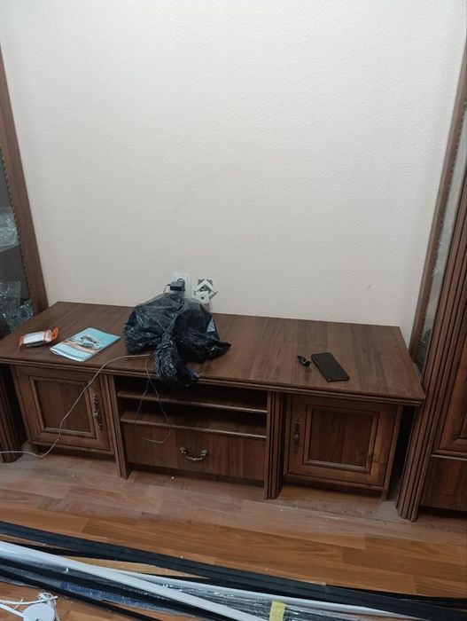 Продаётся стенка
