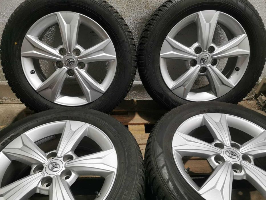 Jante Originale Toyota CHR / Rav 4. R17 cu anvelope de iarna