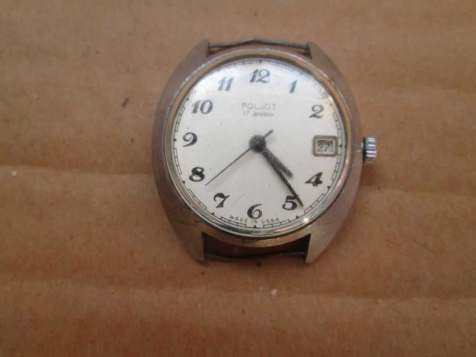 Лот за колекционери - часовници, части, литература