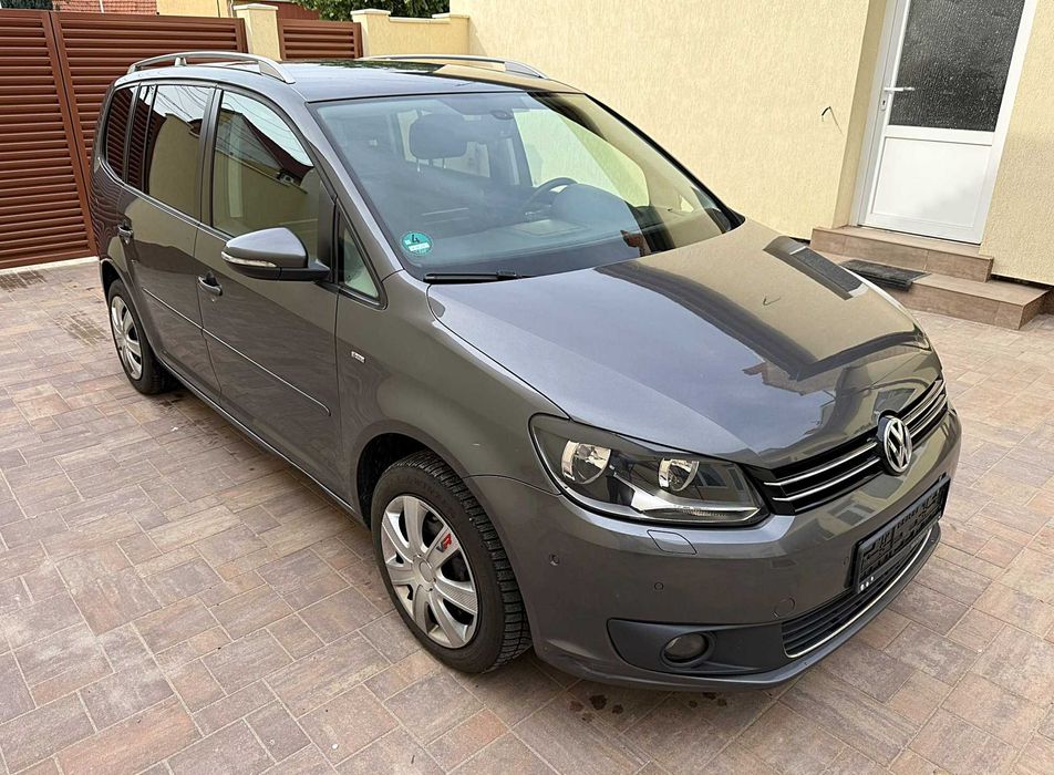 VW TOURAN CUP - 7 LOCURI 06/2014 1.6 TDI 6+1 Trepte EURO 5 Import recent, multe dotari, culoare deosebita