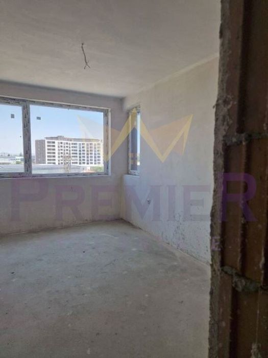 Продава се Двустаен апартамент в Бургас, Славейков - 62 кв.м за 1871 €/кв.м - Снимка #7