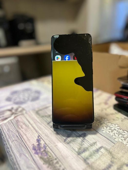 Samsung Galaxy S21 Ultra Pentru Piese