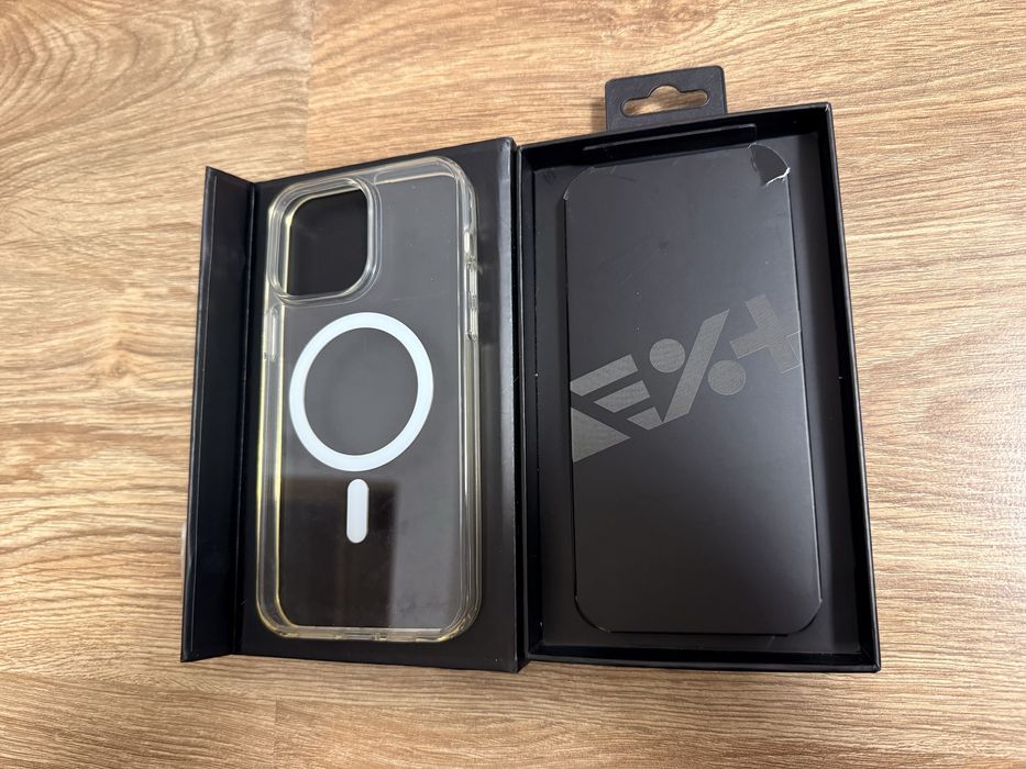 Vand huse originale NOMAD,Njord,Next One si pentru iPhone 14 Pro Max.