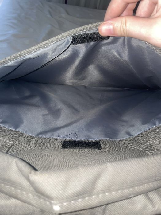 Geantă pentru laptop – stare foarte bună