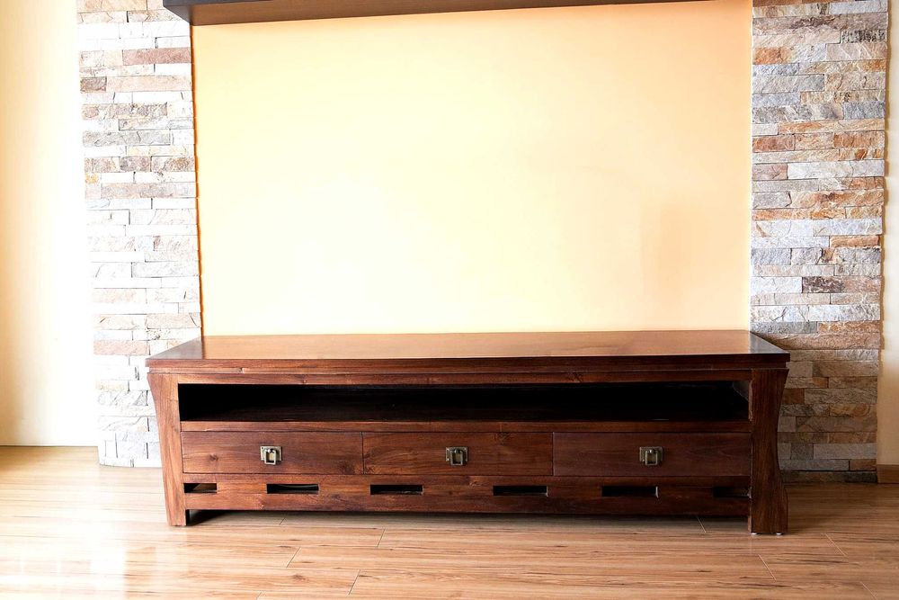 ТВ шкаф от масив - ръчна изработка, внос от Индонезия