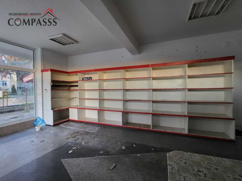 Продава се Магазин в с. Преселенци, Област Добрич - 202 кв.м за 240 €/кв.м - Снимка #1