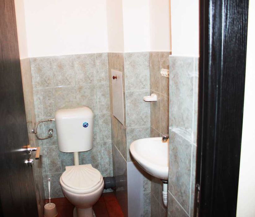 Дава се под наем Двустаен апартамент в София, Света Троица - 82 кв.м за 313.65 € - Снимка #9