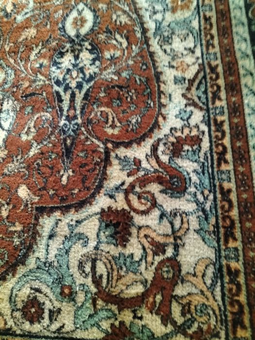 Продам шерстяные ковры