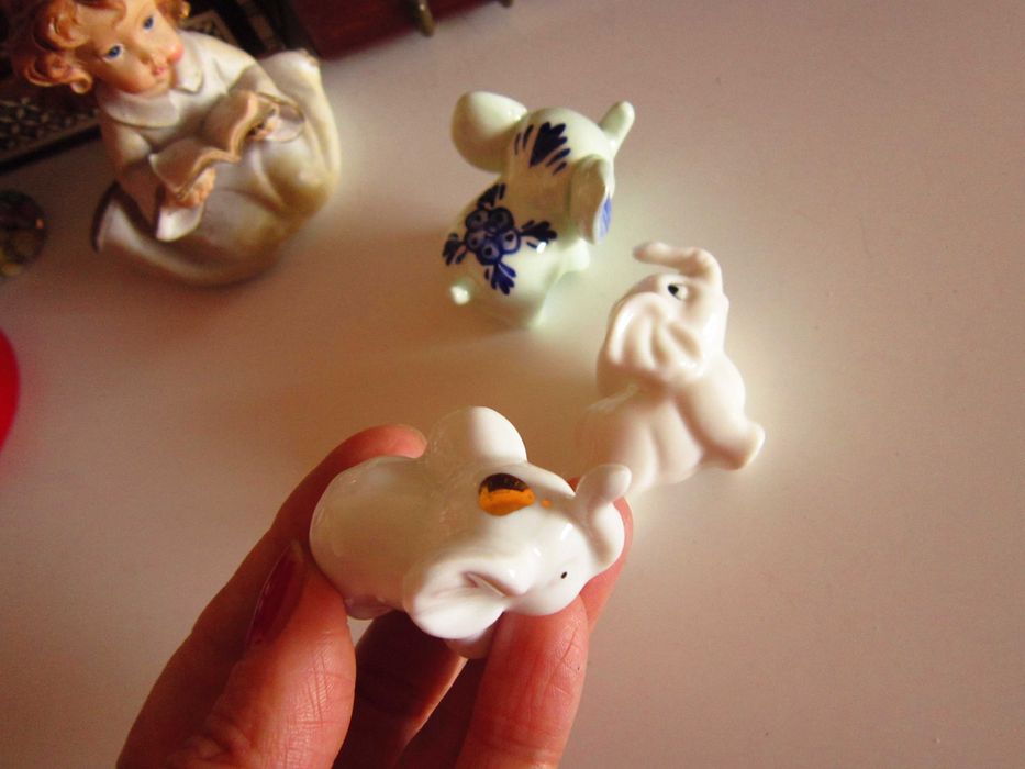cadou rar Elefant Alb portelan decoratiuni miniaturi feng shue