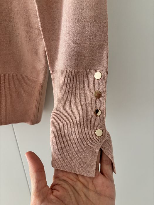 Дамски пуловери Zara