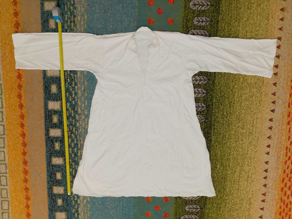 Camasa traditionala ( ie ) cu pantaloni barbati