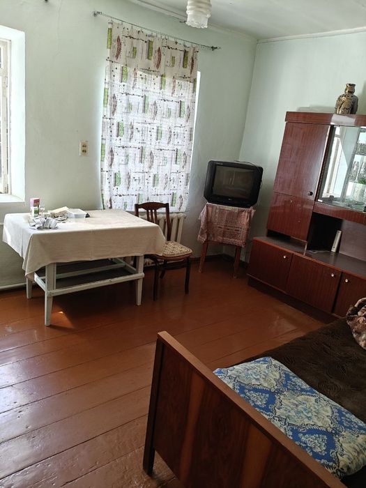 Продаётся дом в центре