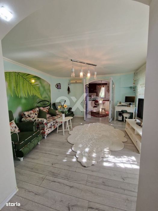 Casa de vanzare  225 mp ,Marginenii de Sus , DB