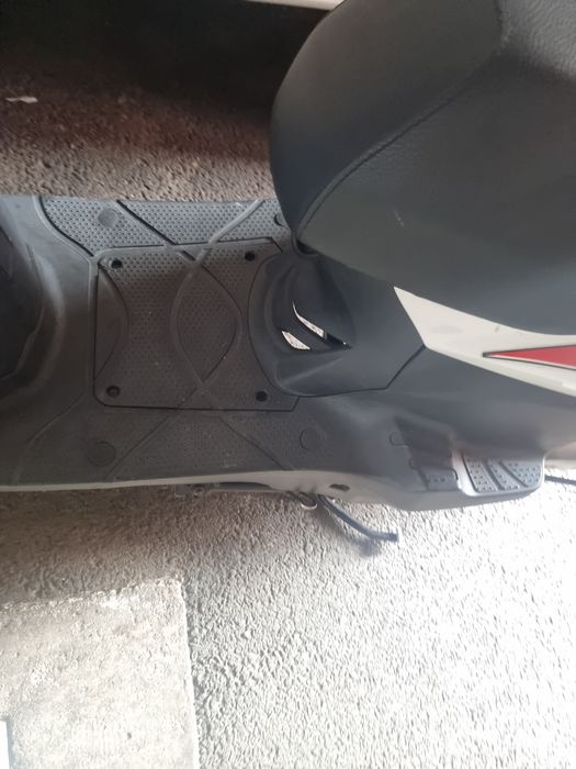 Scuter  49 cc ( Sym orbit 2 ) înmatriculat