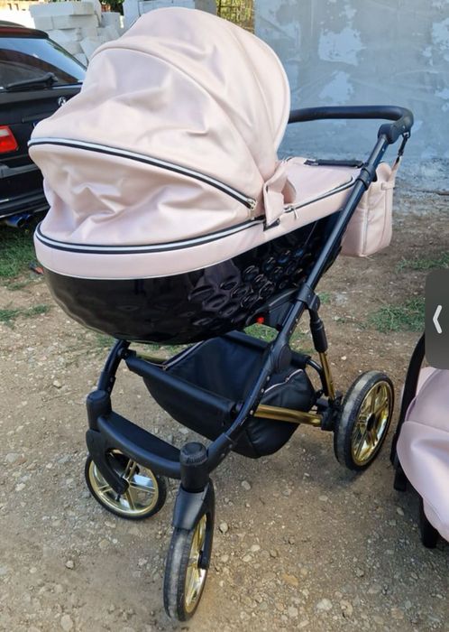 Vând căruț Adbor-Avenue 3D roz,