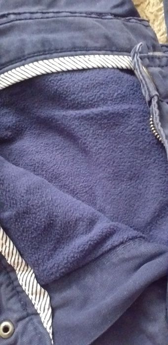 Продаются очень тёплые брючки для мальчика.