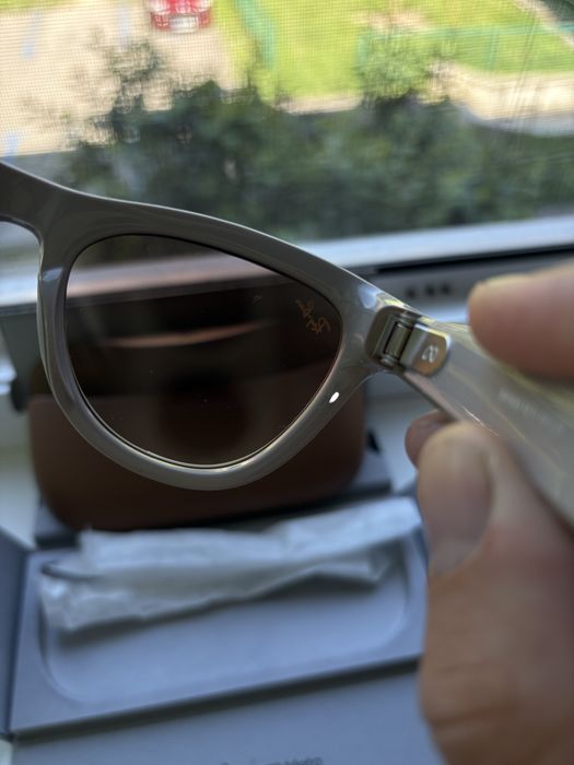 Ochelari Ray Ban Meta inteligenti