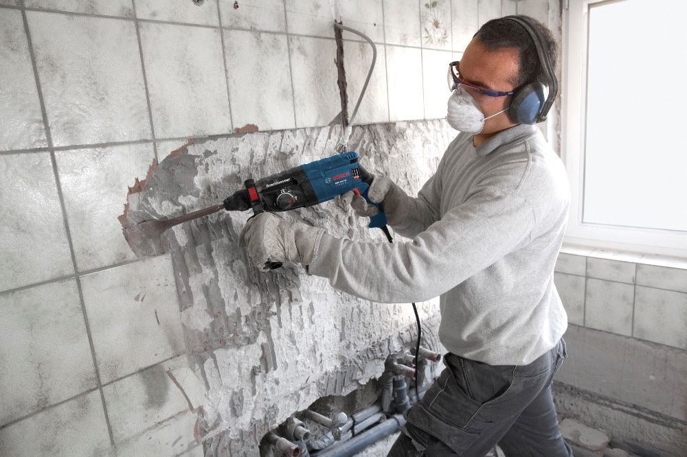 Сетевой перфоратор Bosch GBH 240 F pro