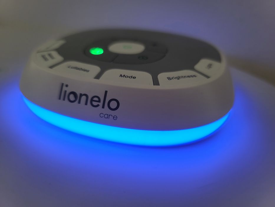 Sunet alb + lampa de veghe - BabyNap de la Lionelo