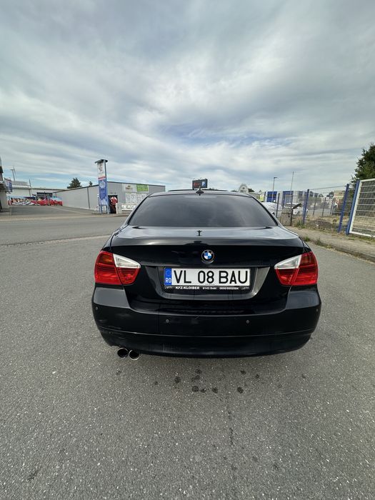 Bmw e90 320i 2006