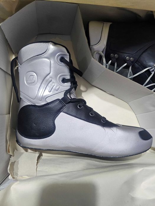 Продам альпинистские ботинки Scarpa Vega