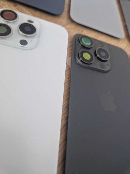 Capac Iphone 15 pro,  15 Pro Max