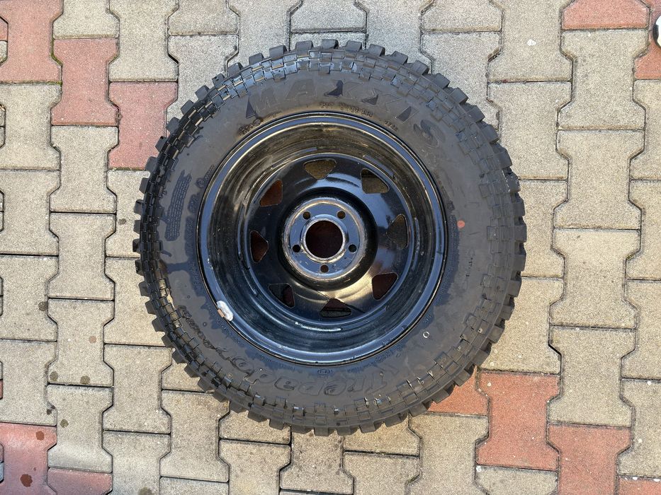 Set 4 roți / cauciucuri off-road Maxxis Trepador 205 R16C cu jante